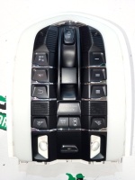 Плафон подсветки салона