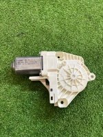 Мотор стеклоподъемника