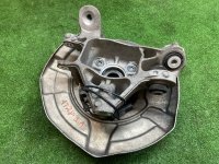 Кулак поворотный