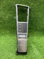 Кнопка стояночного тормоза