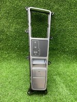 Кнопка стояночного тормоза