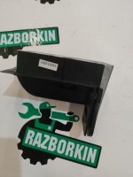 Кронштейн полки багажника