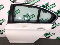 Дверь боковая