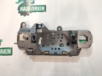 Кронштейн ручки двери