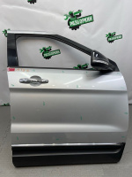 Дверь боковая