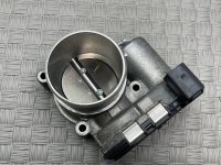 Дроссельная заслонка