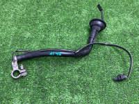 Клемма аккумулятора