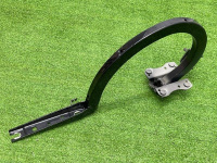 Петля крышки багажника