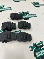 Сервопривод заслонок печки