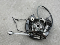 Кулак поворотный