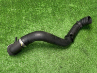 Патрубок радиатора