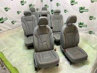 Комплект сидений