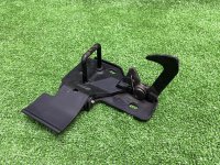 Крюк замка капота