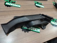 Уплотнительная резинка капота