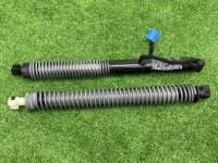 Амортизатор крышки багажника