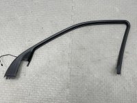 Облицовка проема стекла двери