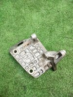 Кронштейн генератора