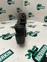 Наполнитель пола багажника