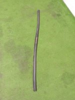 Уплотнитель капота