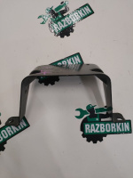 Опорный кронштейн дуг багажника