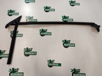 Уплотнитель стекла двери