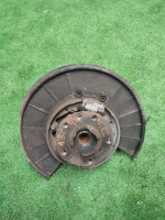 Кулак поворотный