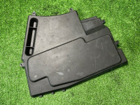 Крышка блока предохранителей