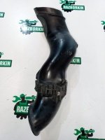 Патрубок воздушного фильтра Патрубок воздушного фильтра