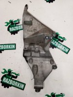 Кронштейн генератора