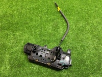 Кронштейн ручки двери