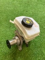 Главный тормозной цилиндр