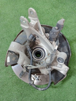 Кулак поворотный