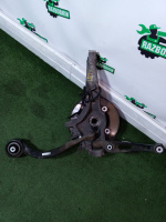 Кулак поворотный