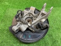 Кулак поворотный