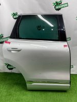 Дверь боковая