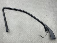 Облицовка проема стекла двери