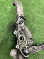 BMW / X5 / Кулак поворотный