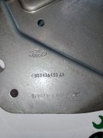 Ford / EXPLORER / Кронштейн