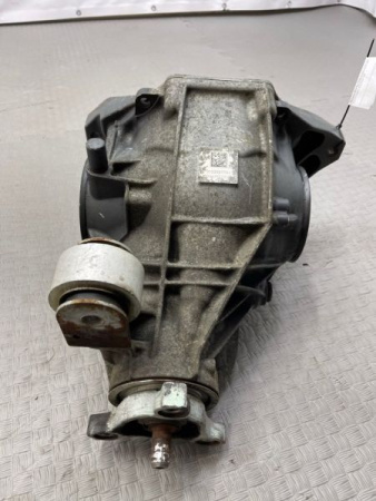 Mercedes-Benz / GLC 250d 4-matic / Редуктор задний