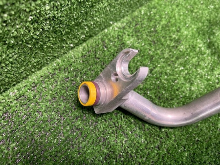 BMW / M6 / Трубка кондиционера