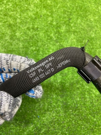 Audi / Q8 / Трубка системы охлаждения