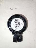 Audi / Q3 / Динамик высокочастотный