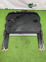 Audi / A4 / Люк сдвижной