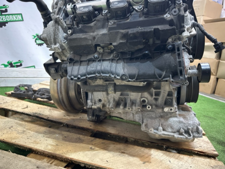 Volkswagen / Touareg / Двигатель