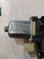 Audi / A5 / Мотор стеклоподъемника