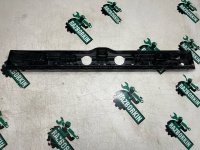 BMW / 7-Series / Кронштейн крепления порога