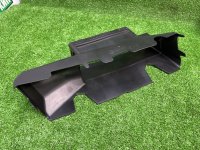 Volkswagen / Touareg / воздуховод