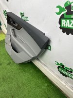 Audi / Q7 / Обшивка двери