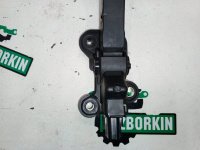 Mitsubishi / Outlander / Педаль газа