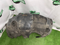 BMW / 7-Series / Подкрылок